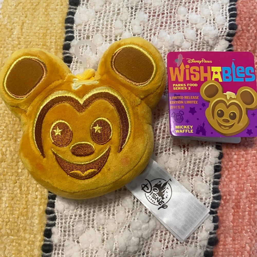 Disney Mickey waffle wishable